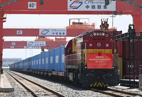 时政微观察丨从外贸 成绩单 看中国经济新亮色